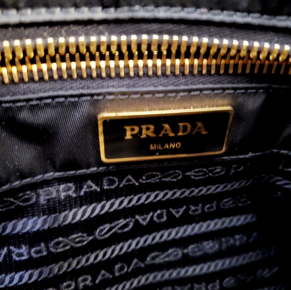Designer Bag (Prada) - Picture 9 of 11